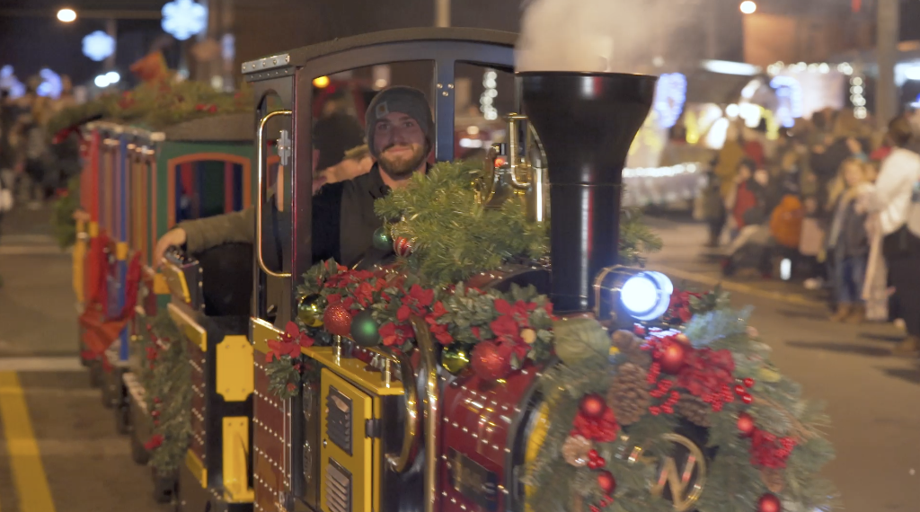 Kenton Christmas Parade Sage Rose Video